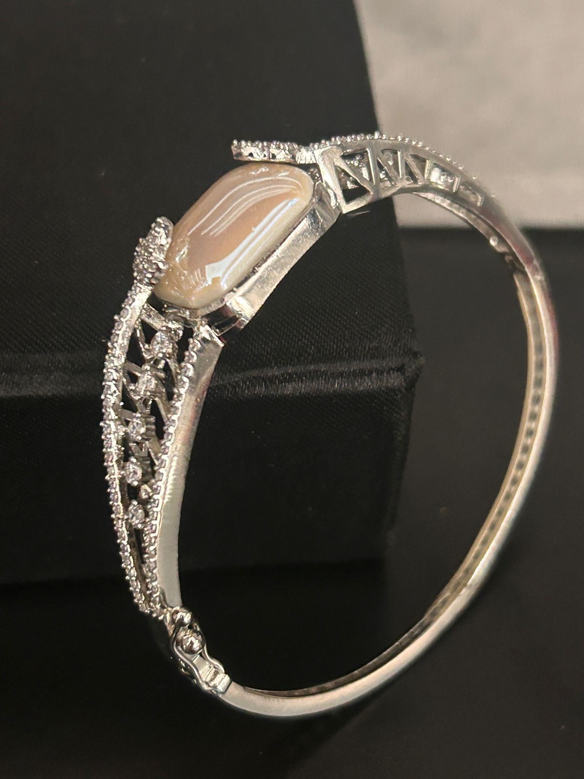 Elegant Pearl Stone & Diamond Openable Bracelet